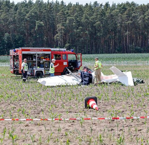 Zwei Tote Bei Absturz Von Kleinflugzeug In Franken Welt