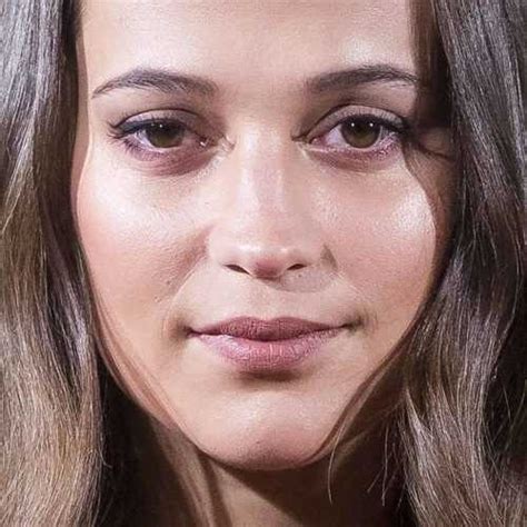 Alicia Vikander Age Net Worth Height Weight Size Biography Boyfriend