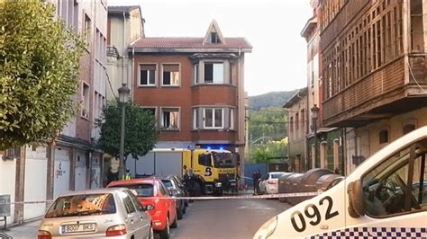 Una Fallecida Y Un Herido Grave En El Incendio De Una Vivienda En