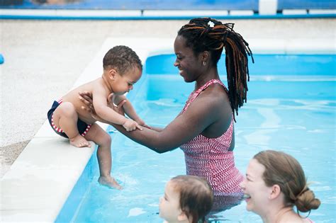 Homepage : The Dolphin Swimming School