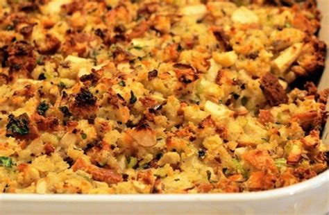 Bacon Pecan Cornbread Dressing Hubpages