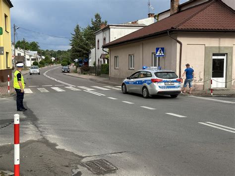 Potrąceniu pieszego w Oleszycach 72 latek był pijany ZLUBACZOWA PL