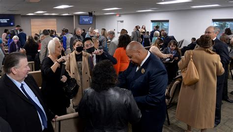 Jehovahs Witnesses Open Newly Rebuilt Olympia Kingdom Hall After