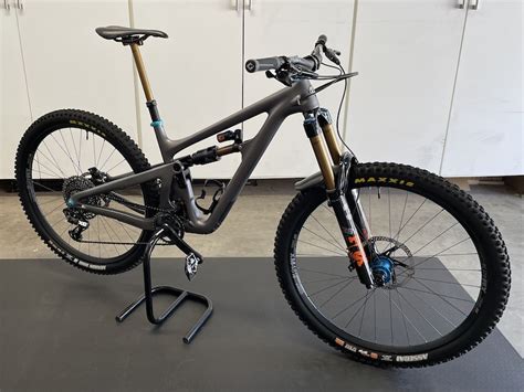 Yeti Sb Turq Medium Custom Build For Sale