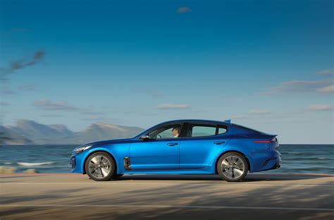 Kia Stinger Diesel Is Still Very Sexy in Official Videos and Photos ...