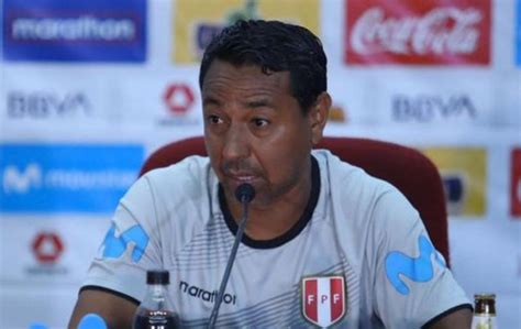 Nolberto Solano A Todos Nos Gustar A Ser El Asistente T Cnico De Juan