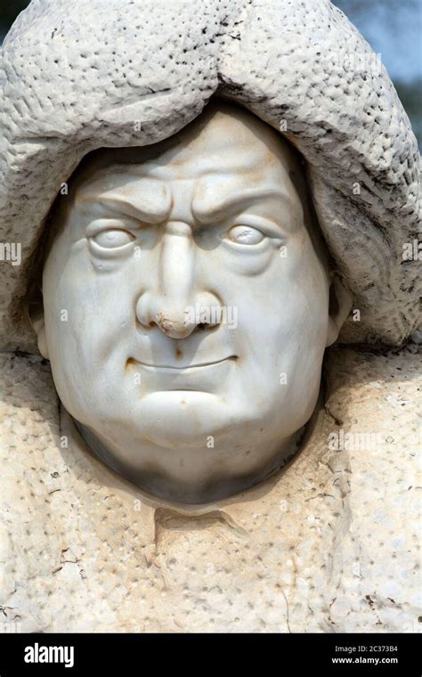 head  stone stock photo alamy