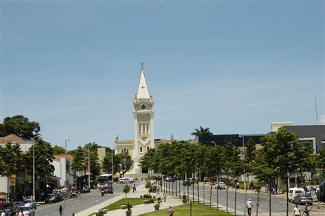 Araxá das águas radioativas sulfurosas e da lama negra Conheça Minas