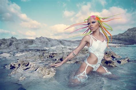 9 Hot Sexy Kerli Koiv Bikini Pics
