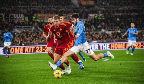 Il Punto Del Giorno Dopo Roma Napoli Gli Azzurri Scivolano Al