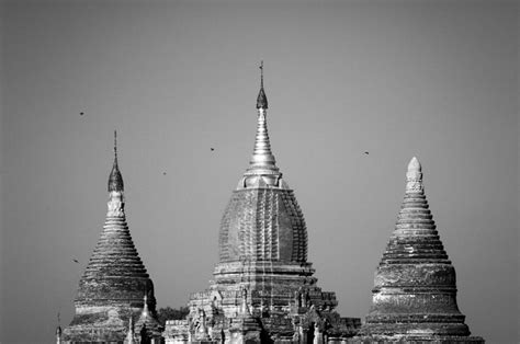 Photograph of Pagoda Bagan 2 - World Photos