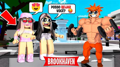 TESTEI A INTERESSEIRA Virando MUSCULOSO E ISSO ACONTECEU BROOKHAVEN