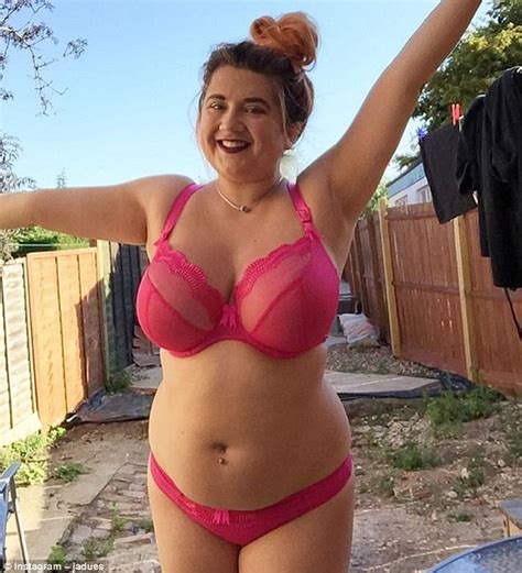 Curvy Women Share Pictures Of Their Squishy Tummies Daily Mail Online