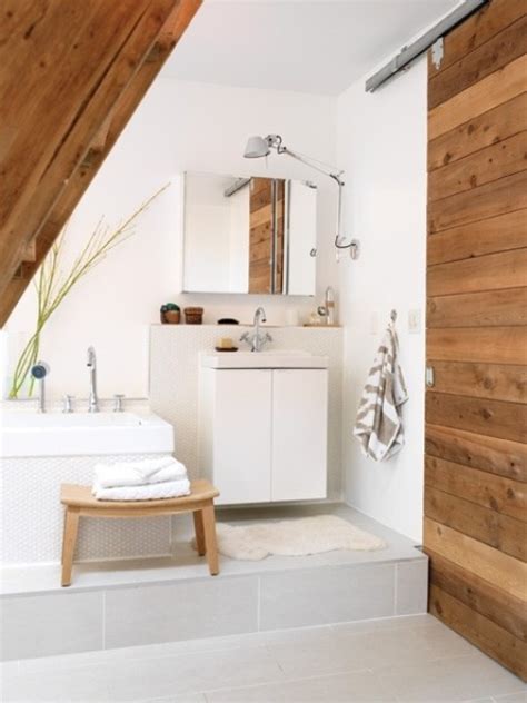 38 Practical Attic Bathroom Design Ideas - DigsDigs