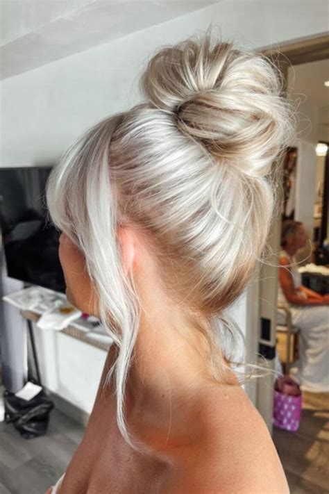 Top 20 Icy Platinum Blonde Haircut Ideas To Must Try