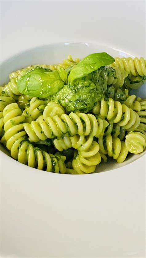 Ricetta Pasta Al Pesto