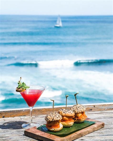 10 Bali Bars And Beach Clubs Perfect For Both Day And Night Klook Travel Blog