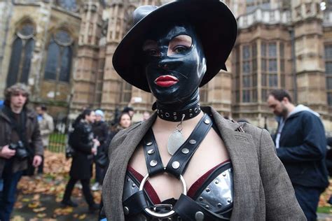 Porn Protest Westminster Hosts A New Take On Sitdown Protest The Independent The Independent