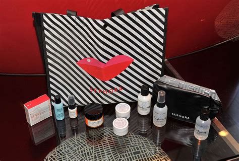 How to Get Sephora Free Samples, Makeovers, and Gifts