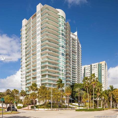 Grove Hill Tower Piquet Realty