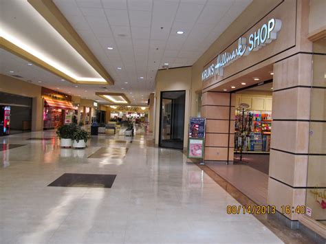 Trip to the Mall: Cross County Mall- (Mattoon, IL)