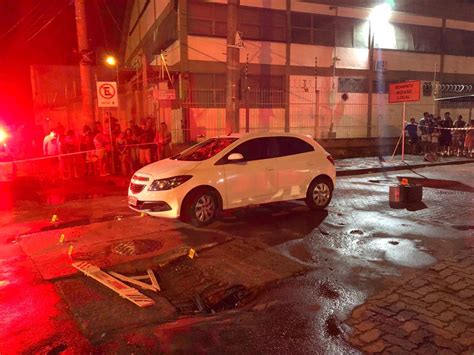 Passageiro De Carro De Aplicativo Morto A Tiros Em Porto Alegre Rio