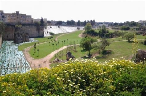 Ecco Il Parco Delle Cave Il Nuovo Giardino Di Lecce La Gazzetta Del