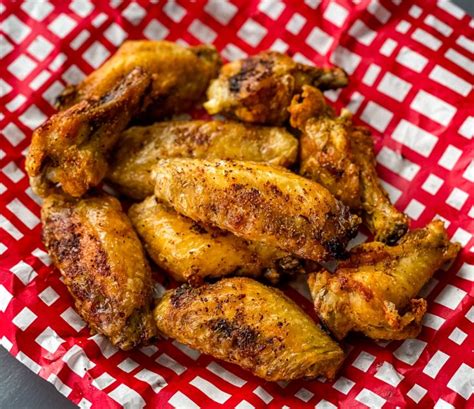 Air Fryer Frozen Chicken Wings No Thaw {video}