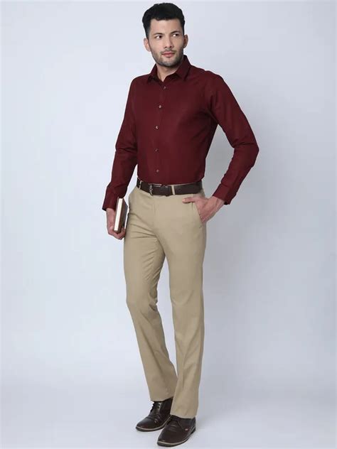 Shop Oxemberg Men Slim Fit Solid Formal Trouser