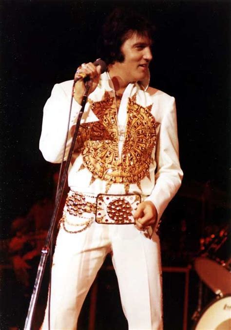 The World Of Elvis Jumpsuits 68 Pictures Of Elvis Presley Performing In His Iconic Jumpsuits