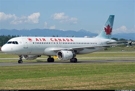 Airbus A320 211 Air Canada Aviation Photo 1373399