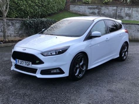 Used White 2017 FORD FOCUS stk# FJ17TGF | Cars For Sale Near Me