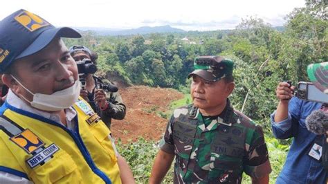 Ksad Dudung Sebut Jalan Utama Cipanas Cianjur Belum Bisa Dilalui Umum