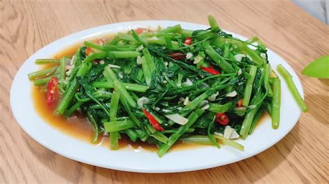 Resep Tumis Kangkung Ala Sisca Soewitomo