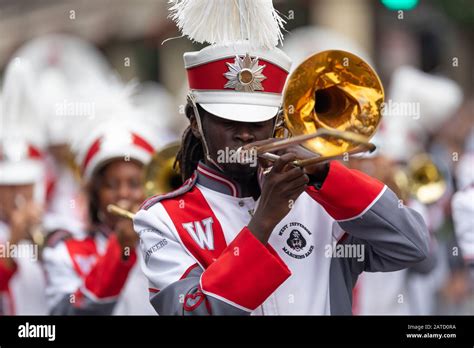 New Orleans Louisiana Usa November 30 2019 Bayou Classic Parade Members Of The West