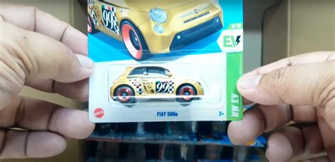 Inside The Hot Wheels Case C Super Treasure Hunt Isn T The Highlight Autoevolution