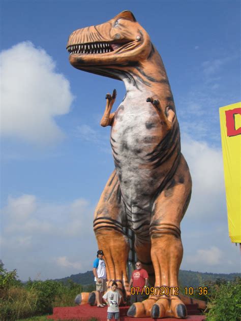 Dinosaur World Cave City, Kentucky | Cave city, Roadside attractions, Places to go