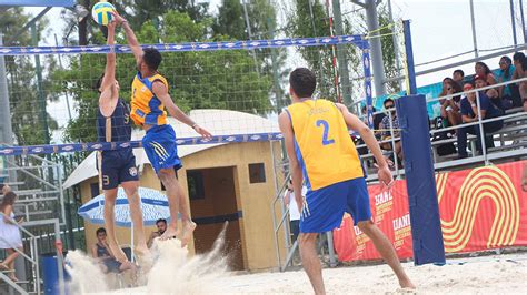 Universitarios Ganan Bronce En Mundial De Voleibol De Playa Vida