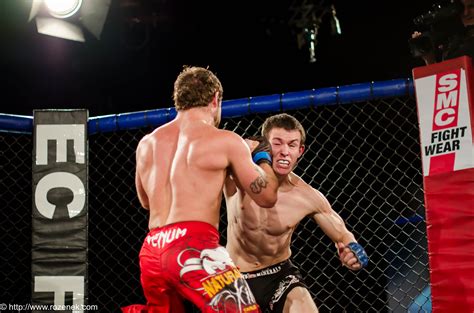 Top Photos from the MMA fight in Norwich, 2012.10.20 – rozenek.com