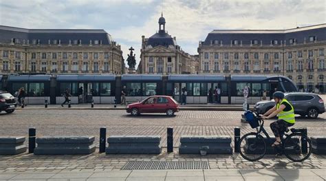 La mairie de Bordeaux met fin à une piste cyclable temporaire Ça