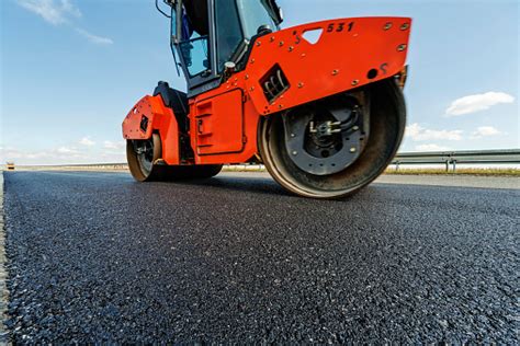 Schedule Your Asphalt Paving Repair Now Before The Cold Weather Arrives