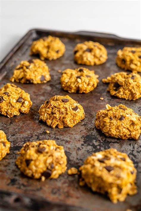 Healthy Pumpkin Oat Cookies - Running on Real Food