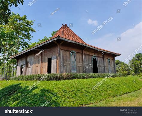 Joglo House Traditional House Province Java Stock Photo 2215523749