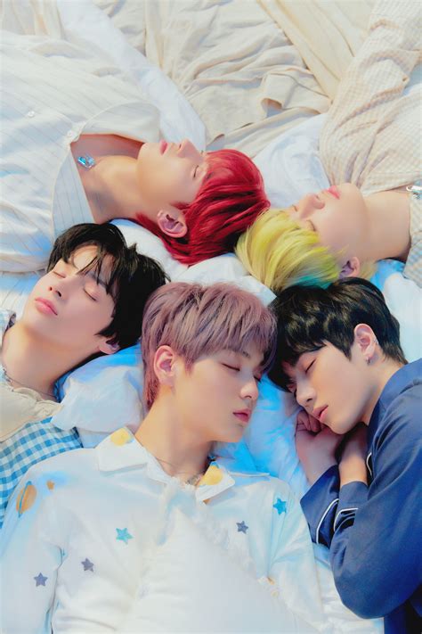 Txt The Dream Chapter Eternity Teaser Group Photos Starboard Hqhdhr K Pop Database