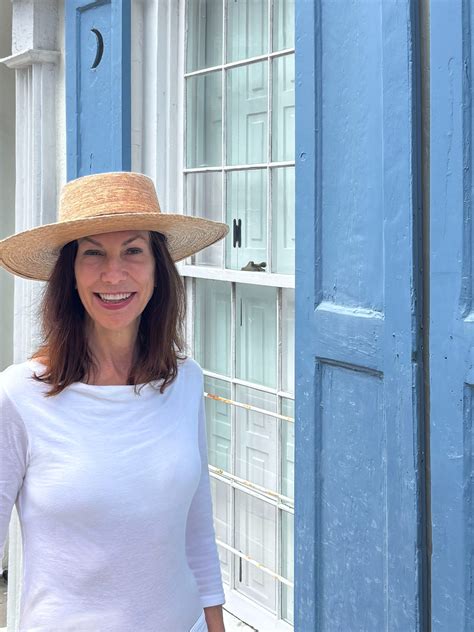 Home - SUSAN SULLY