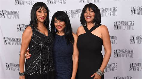 Sister Sledge Star Joni Sledge Dies Aged 60