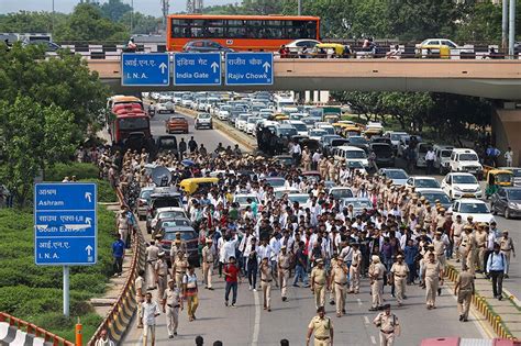 Pics Patients Suffer As Doctors Protest Against Nmc Bill News18