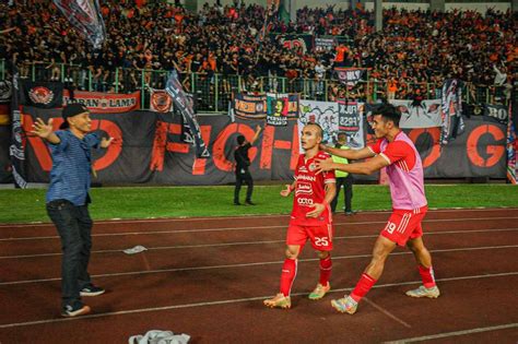 FOTO Hasil El Clasico Persija Vs Persib Macan Kemayoran Jinakkan