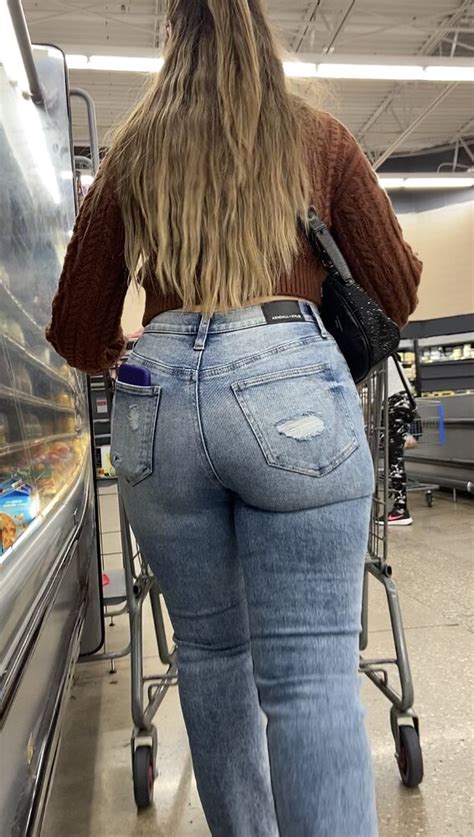 PERFECT Jeans Ass On Milf Mega Thread Tight Jeans Forum