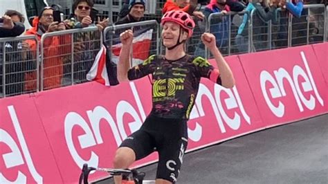 Giro Ditalia Pogacar Concede Una Tregua Vince Il Tedesco Steinhauser